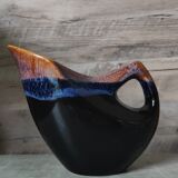 Freeform pitcher