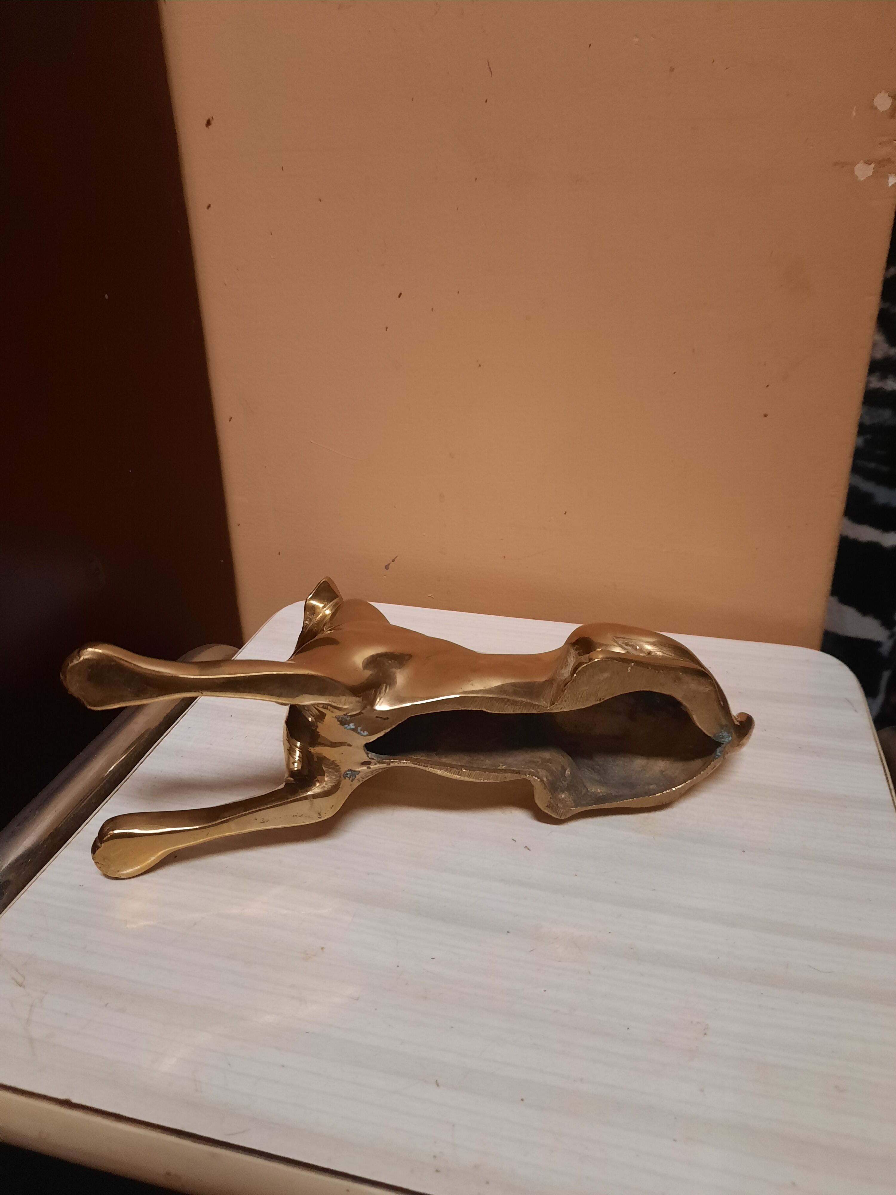 Brass dog