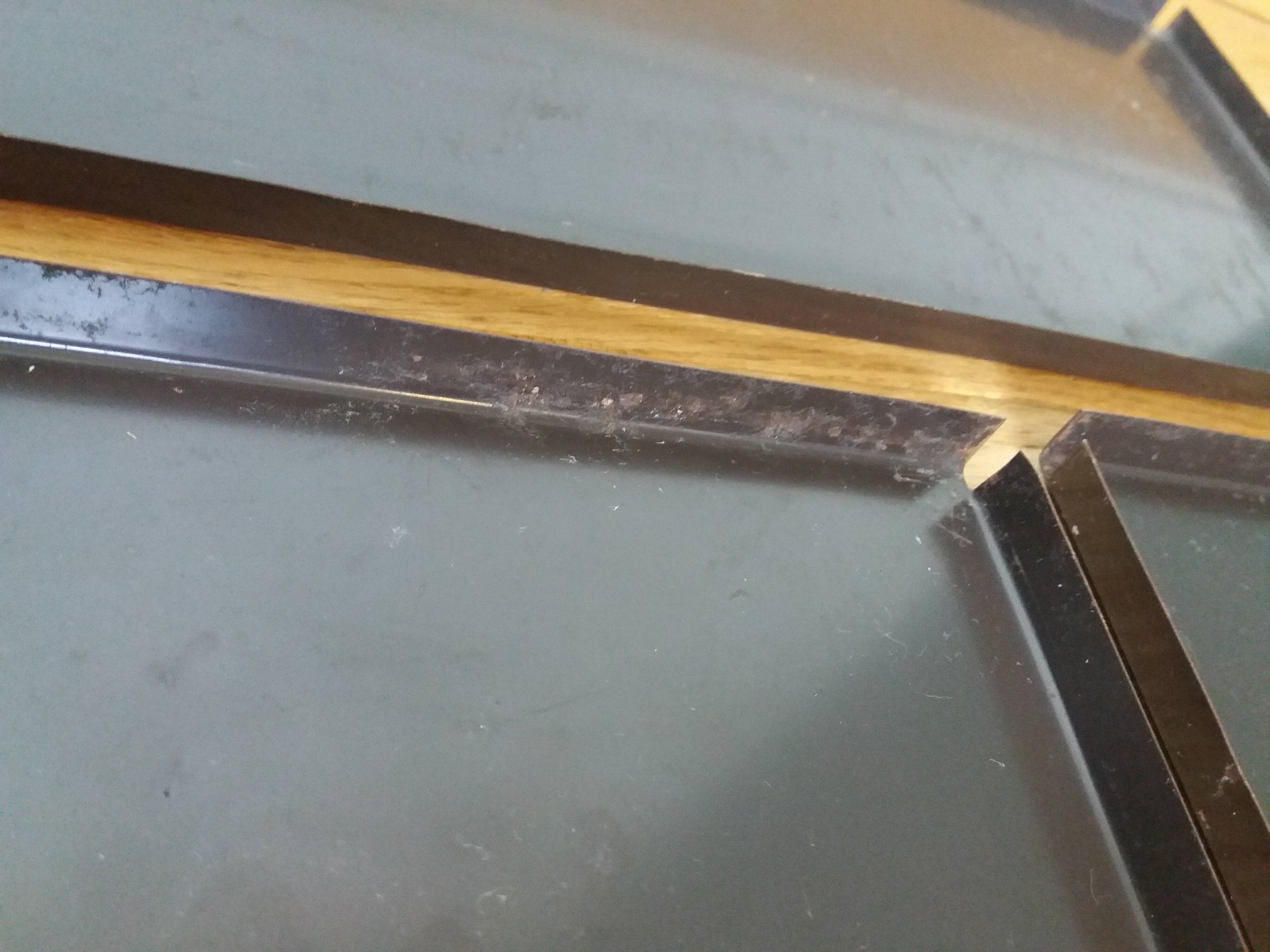 String twisted metal wall shelves