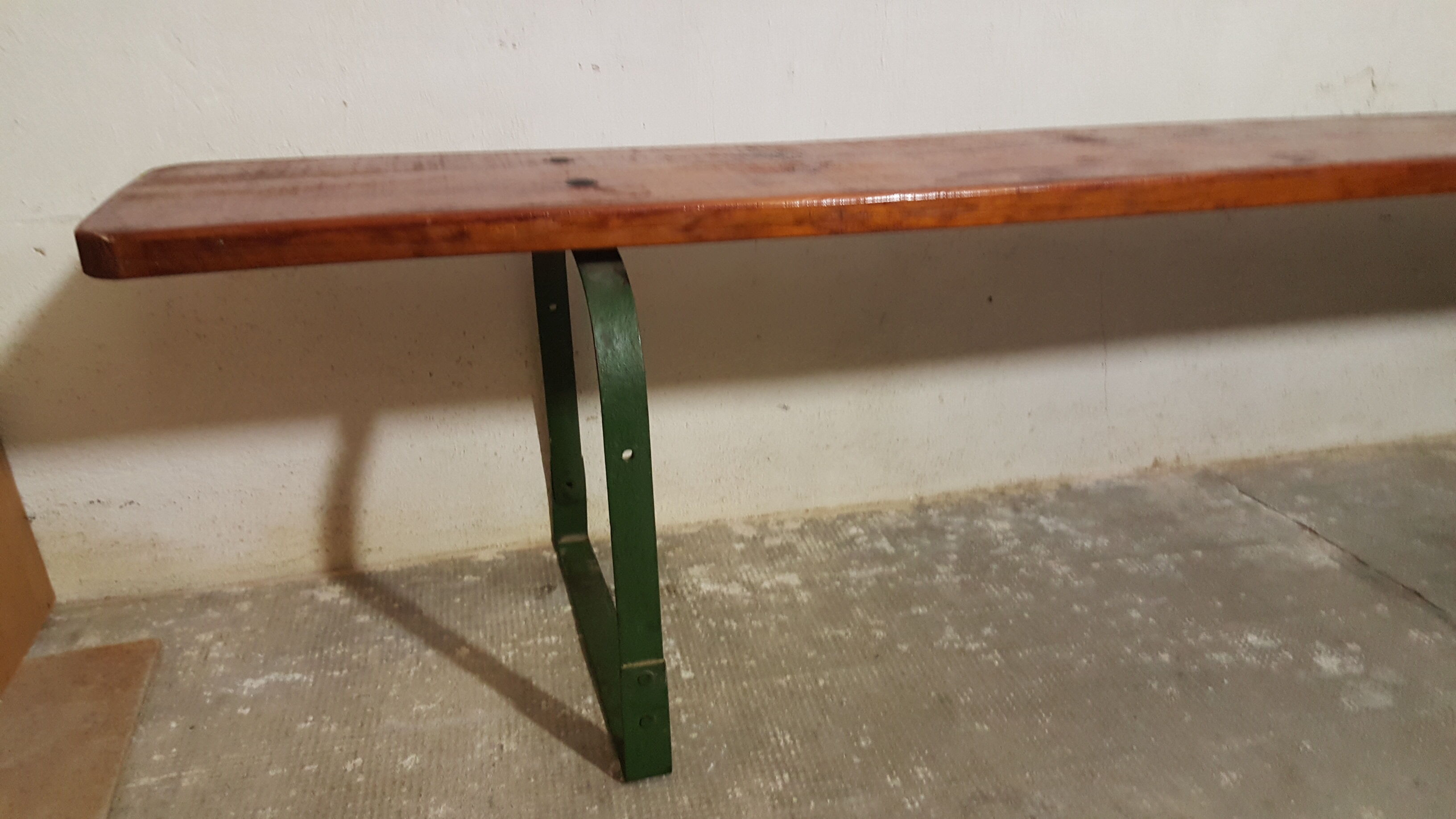Workshop bench