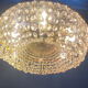 Chandelier en cristal et laiton italien des années 1960 – 6 lumières