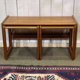 Suite de 3 tables gigognes en teck des années 70