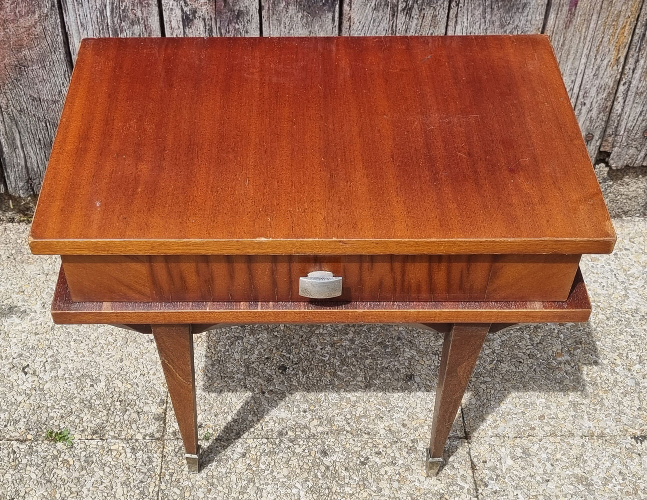 Varnished wood bedside table, 60