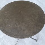 Iron pedestal table at the end of the 19th century