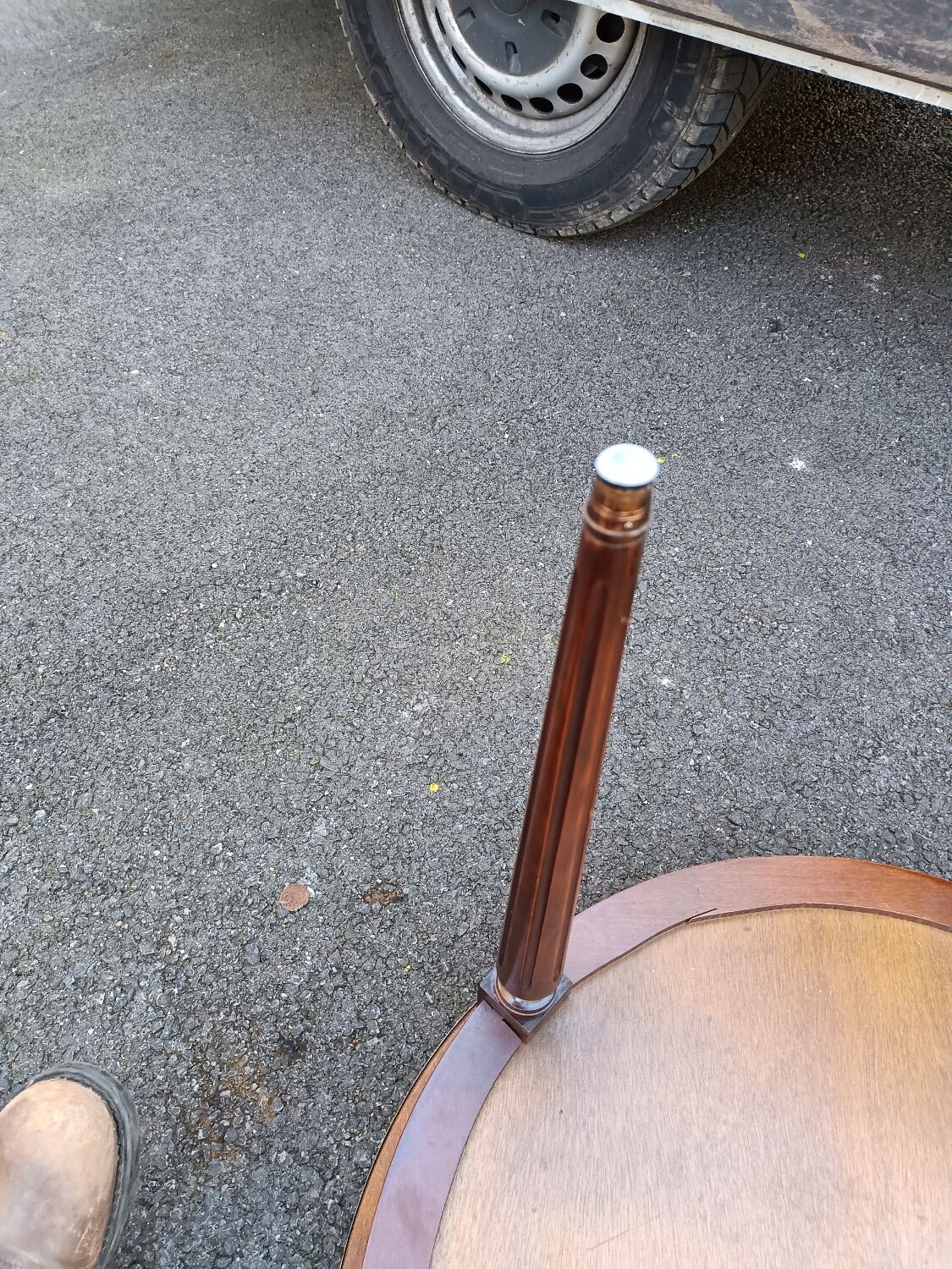 Table bouillotte style Louis XVI marble top