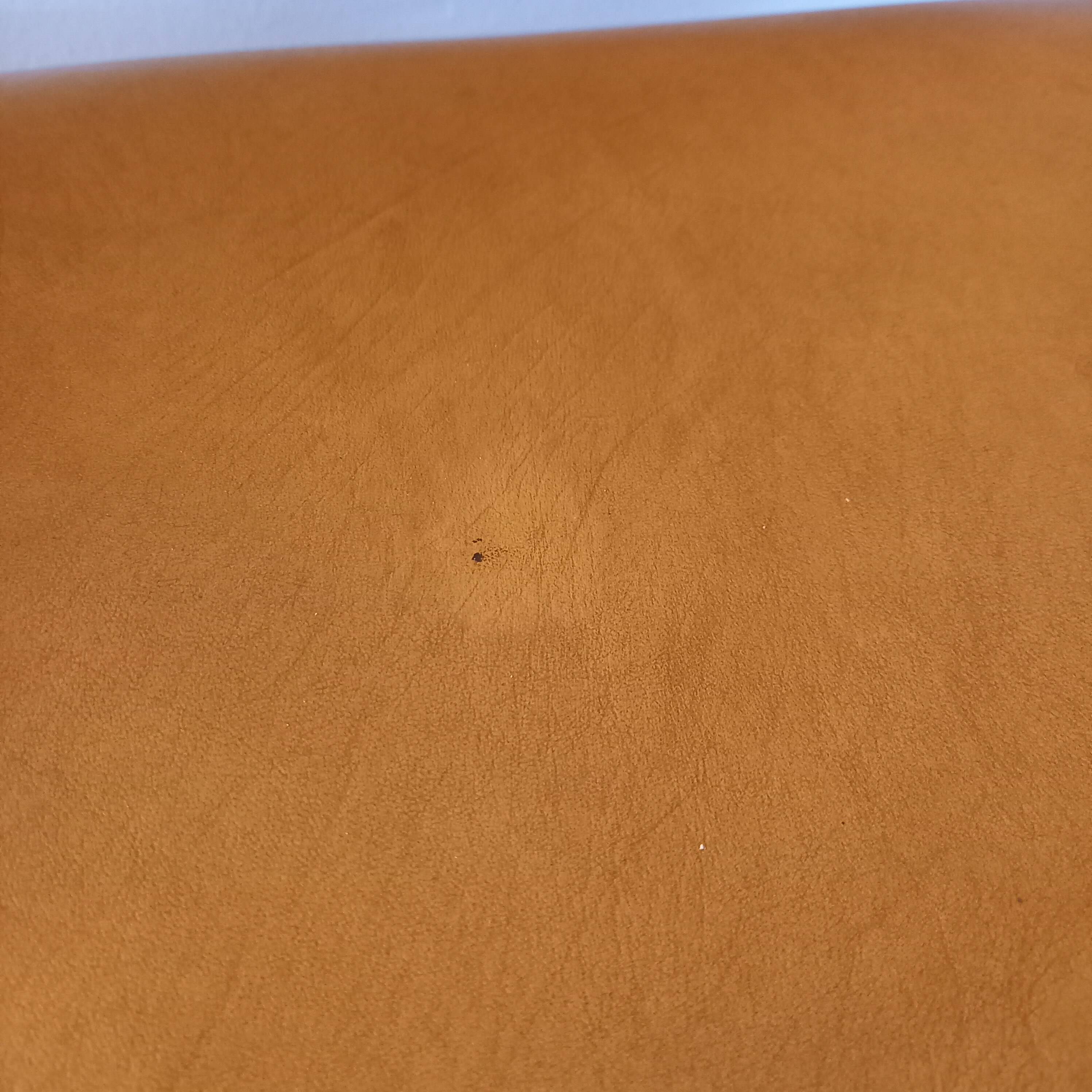 Eurosteel Idée 2000 armchair, contemporary design