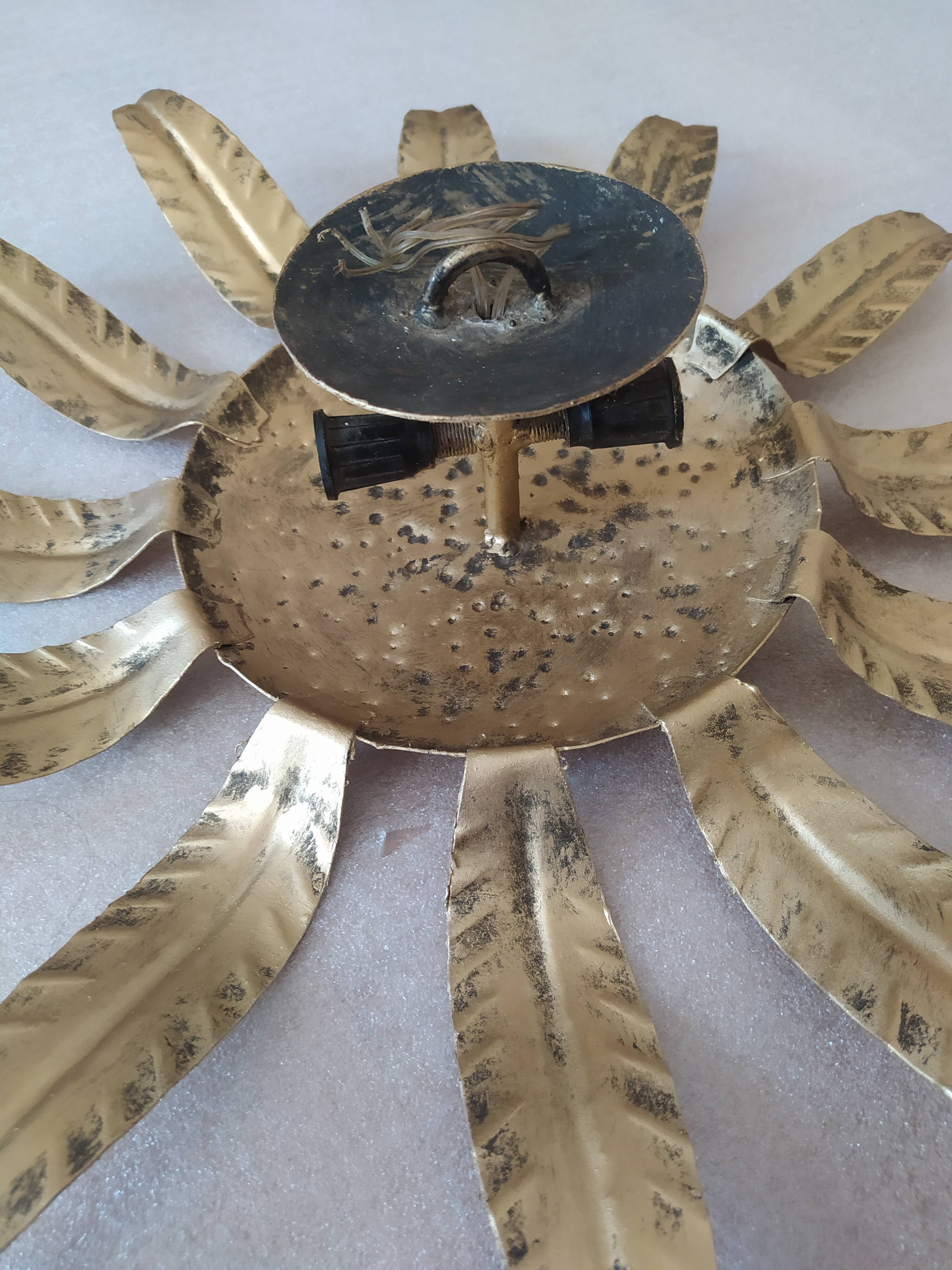Vintage sun ceiling light
