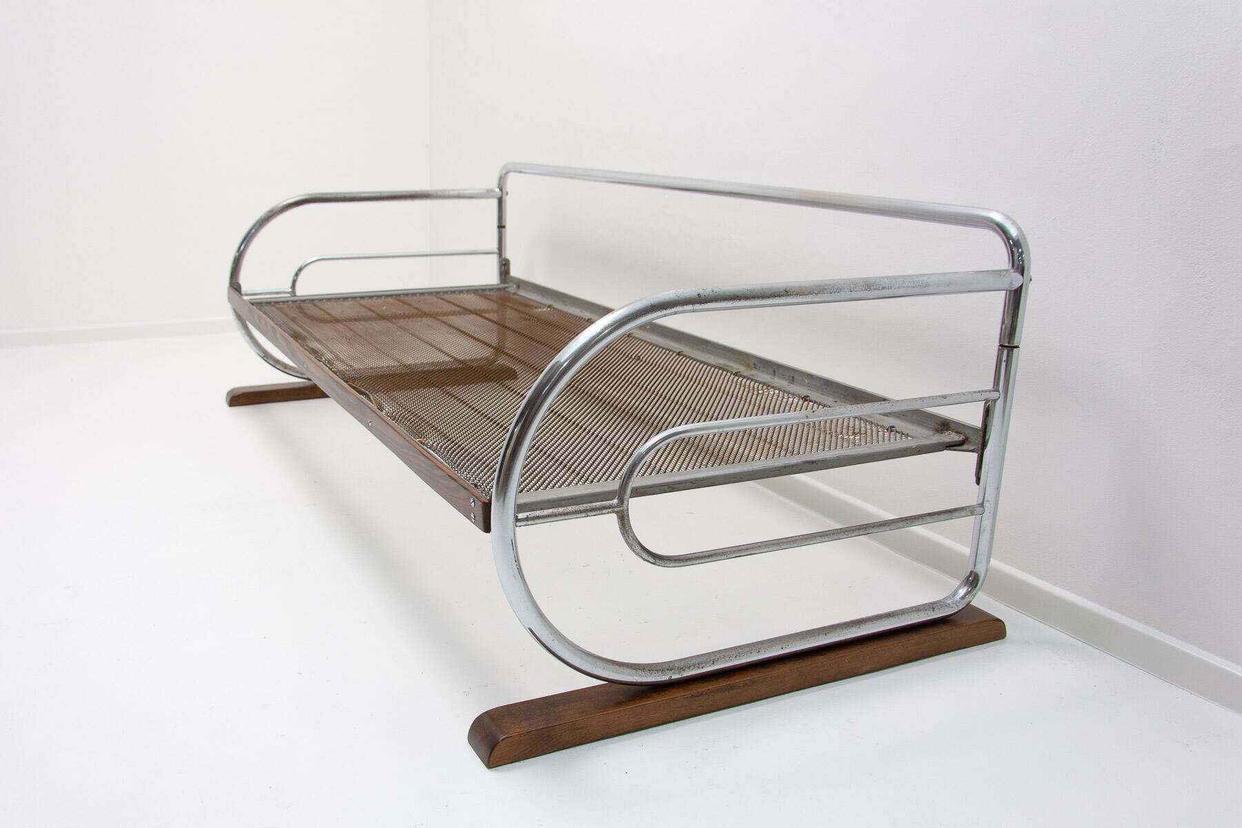 Canapé Bauhaus chromé par Hynek Gottwald, Bohême, années 1930