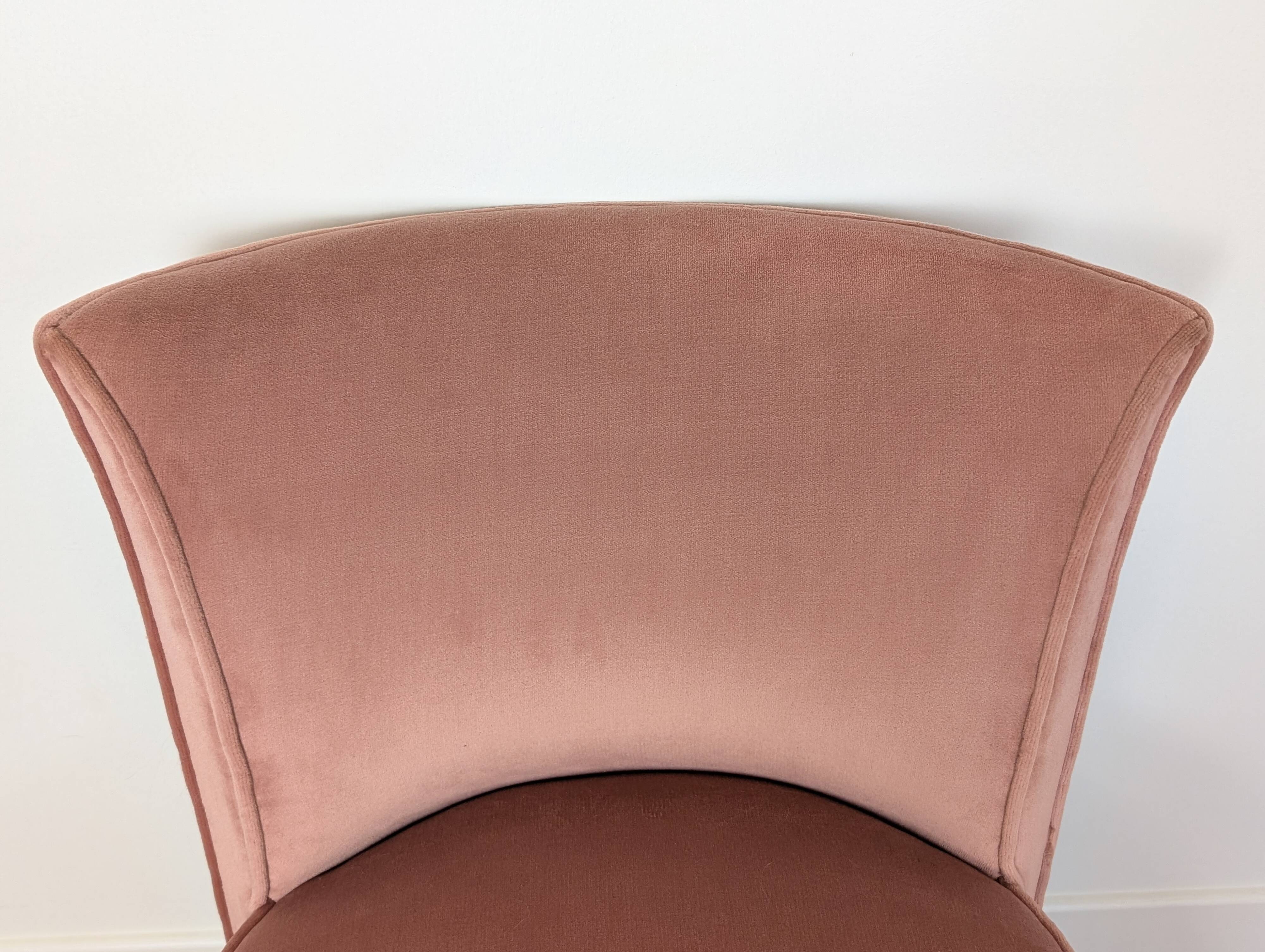 Fauteuil crapaud en velours