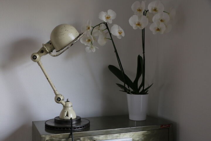 Jielde 1 white arm lamp