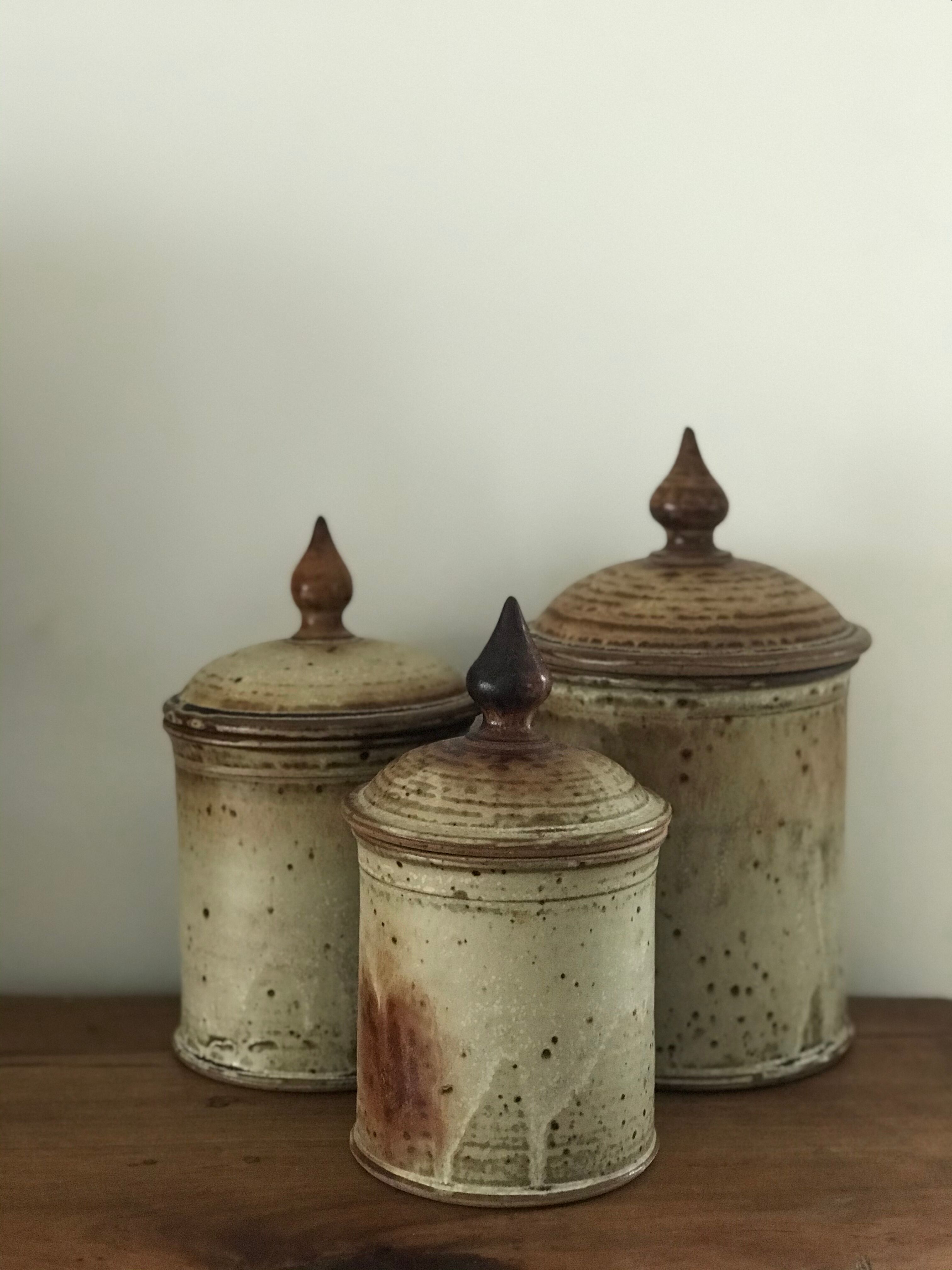 Sandstone pots