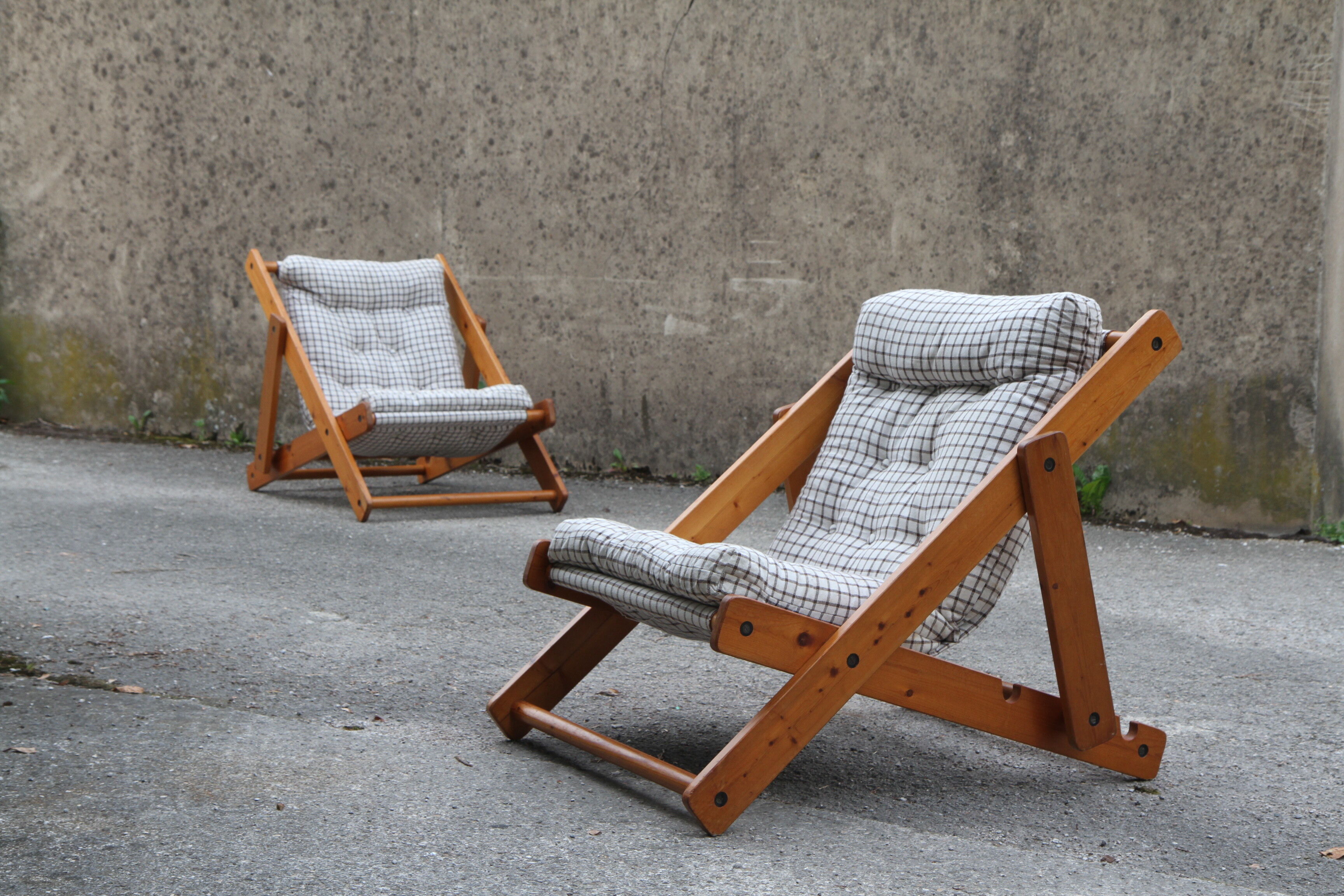 Kontiki chairs by Gillis Lundgren from the 1970s