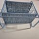 etagere en rotin vintage bleue  largeur 35cm hauteur 34cm profondeur18cm
