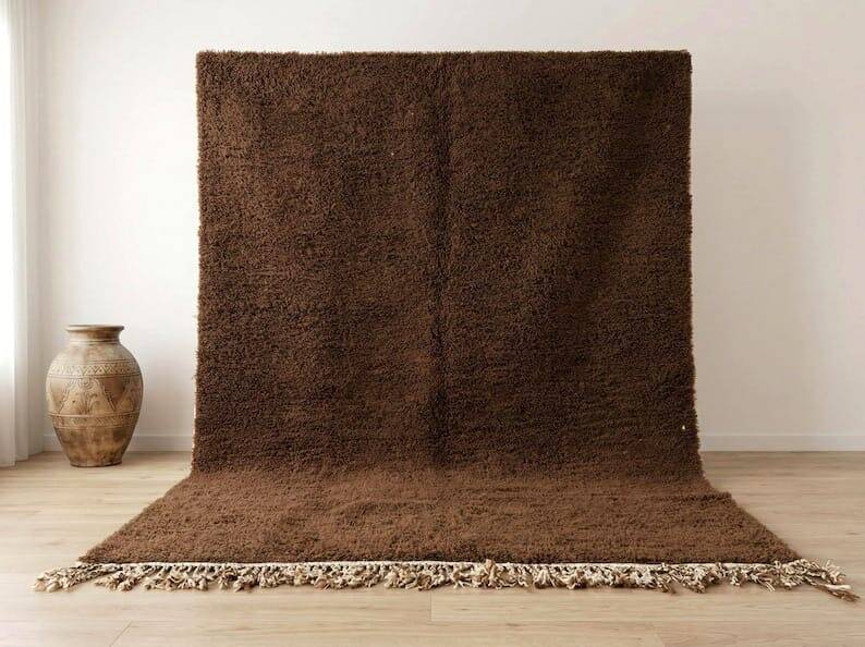 Unique traditional handwoven Berber rug 200*300 cm