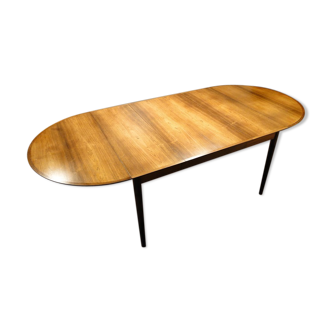 Arne Vodder's expandable table in 1960s rosewood