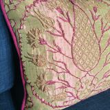 Decorative pillow case in brocade with ottoman turkish 16th century motifs