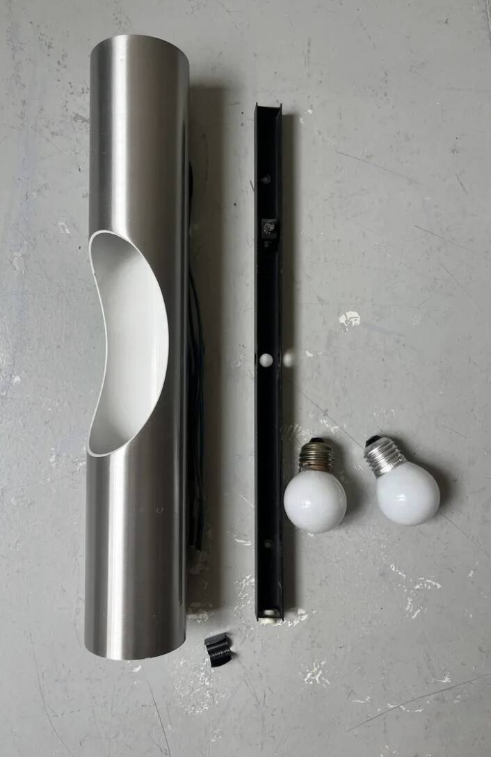 Brushed chrome metal wall light, Maija Liisa Kormulainen – Raak Design 1970