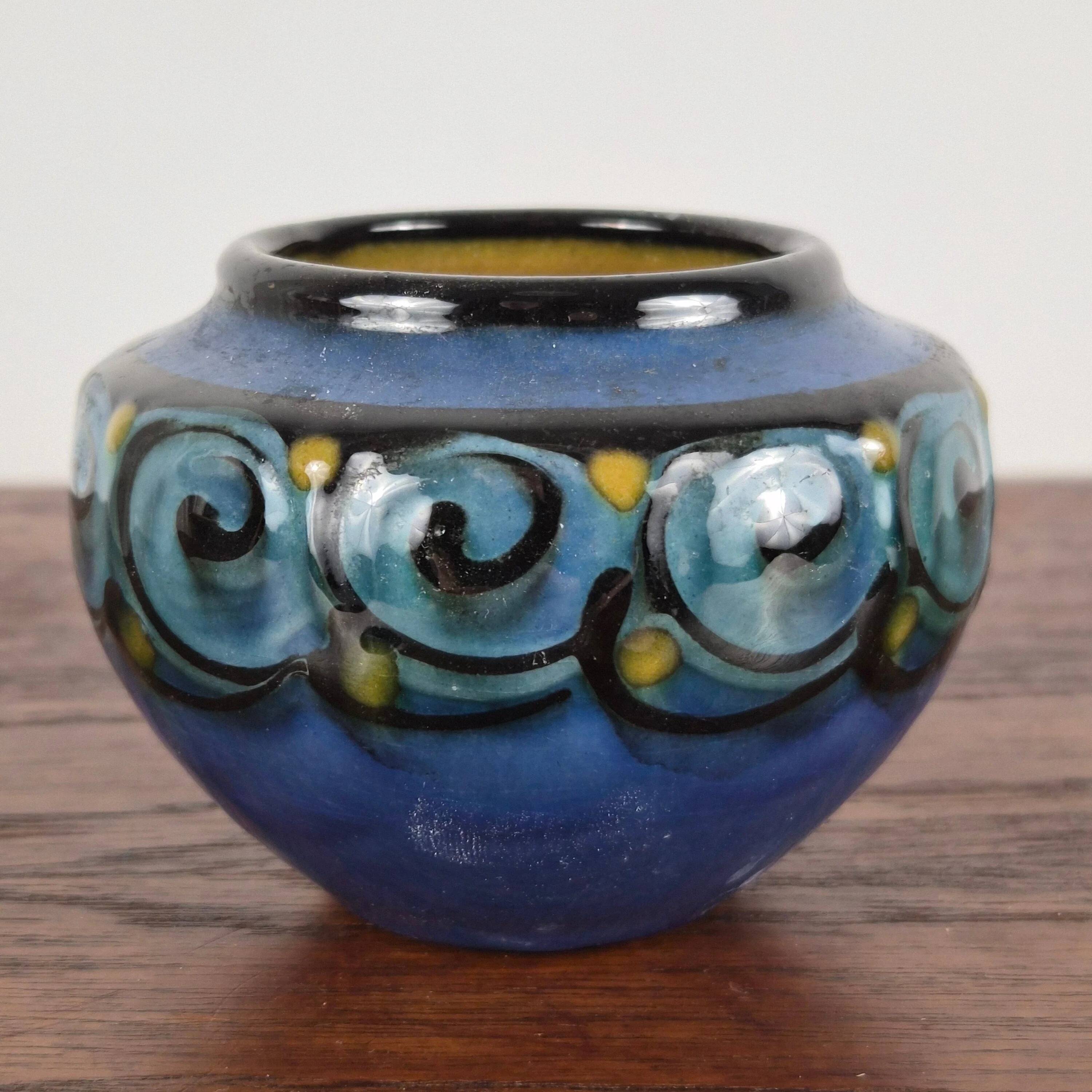 Small glazed stoneware vase by Danico, Denmark, 1930.