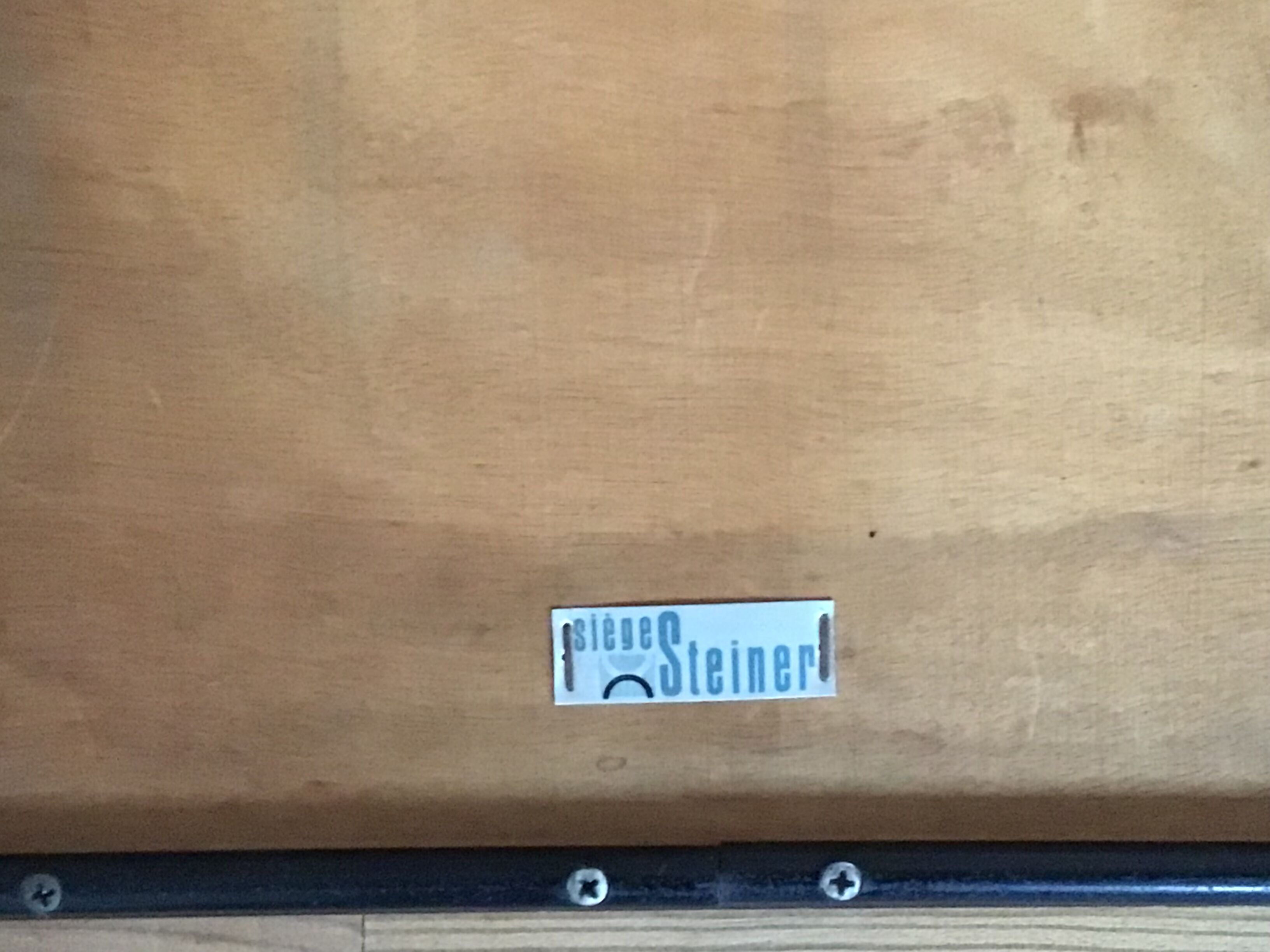 Flying table Pierre Guariche Steiner