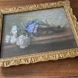 Pastel flower bouquet table