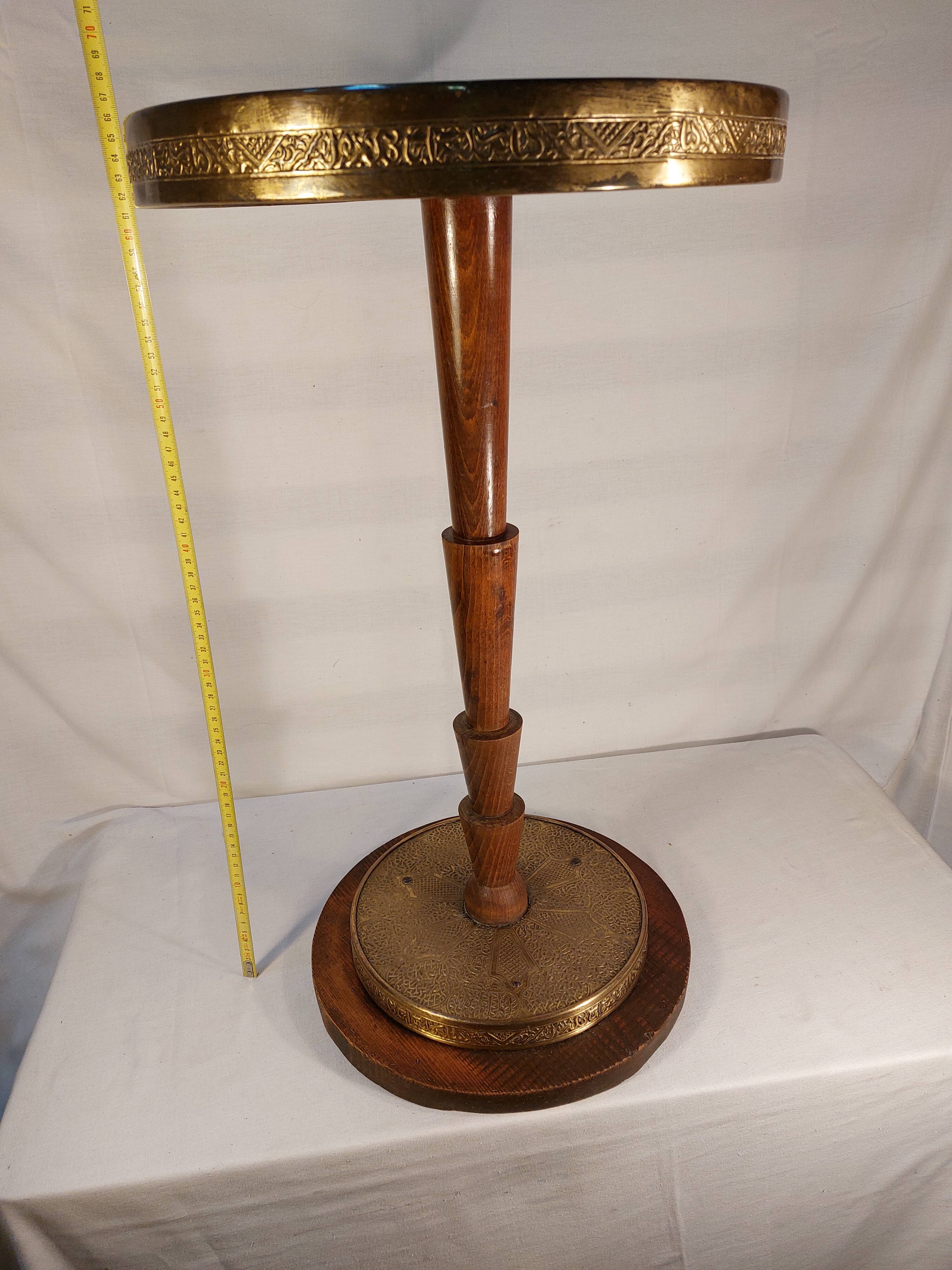 Oriental vintage pedestal table tea table