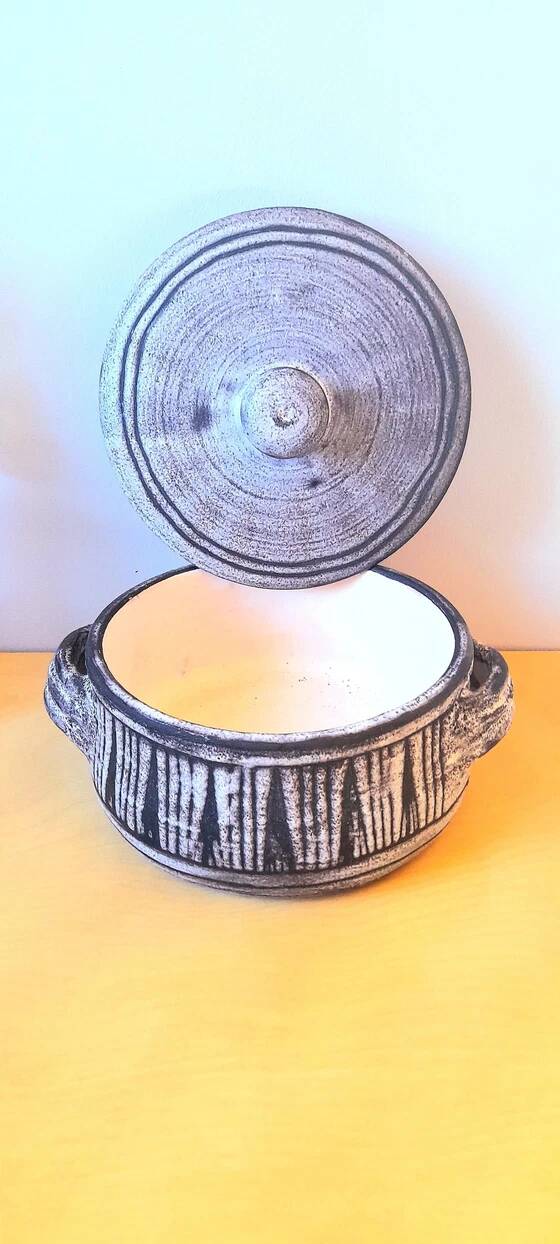 Ceramic Box J. Pouchain, Dieulefit Workshop 1960.
