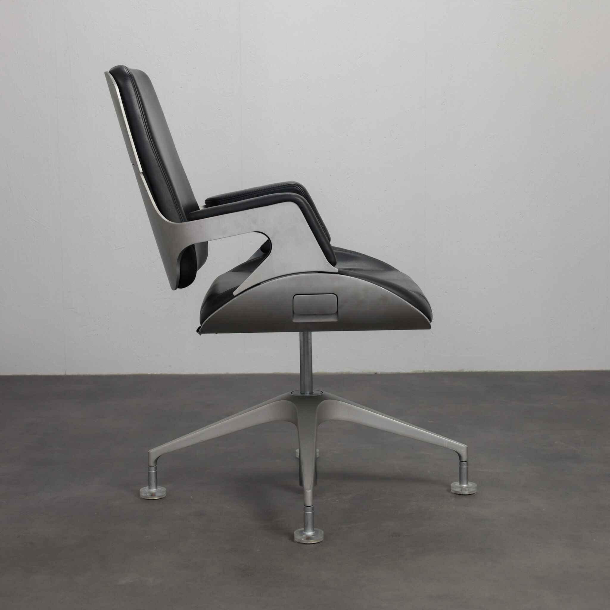 Interstuhl Silver 151S office chair by Hadi Teherani, 2000s
