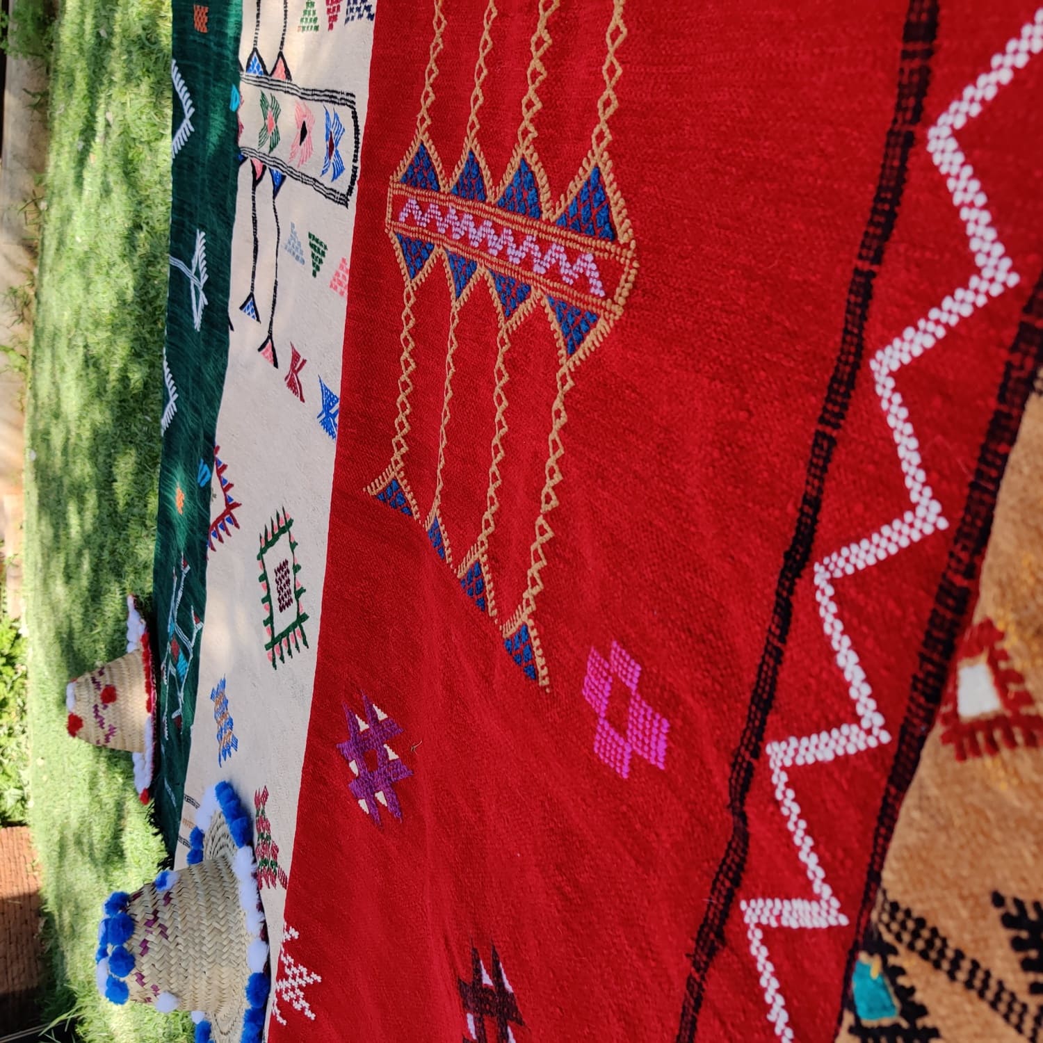 Tapis Berbère rouge ethnique 140x235 cm