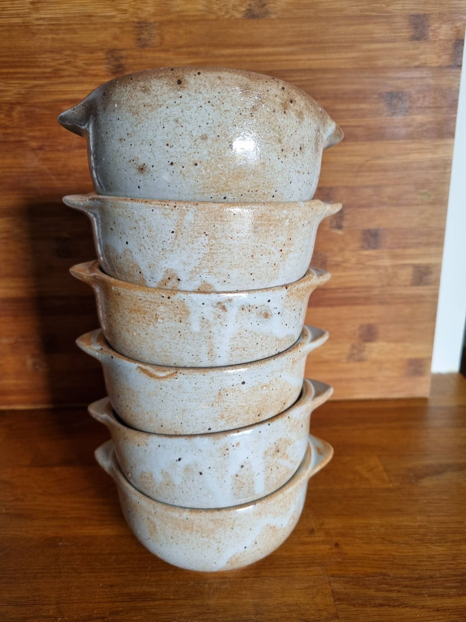Set of 6 stoneware bowls