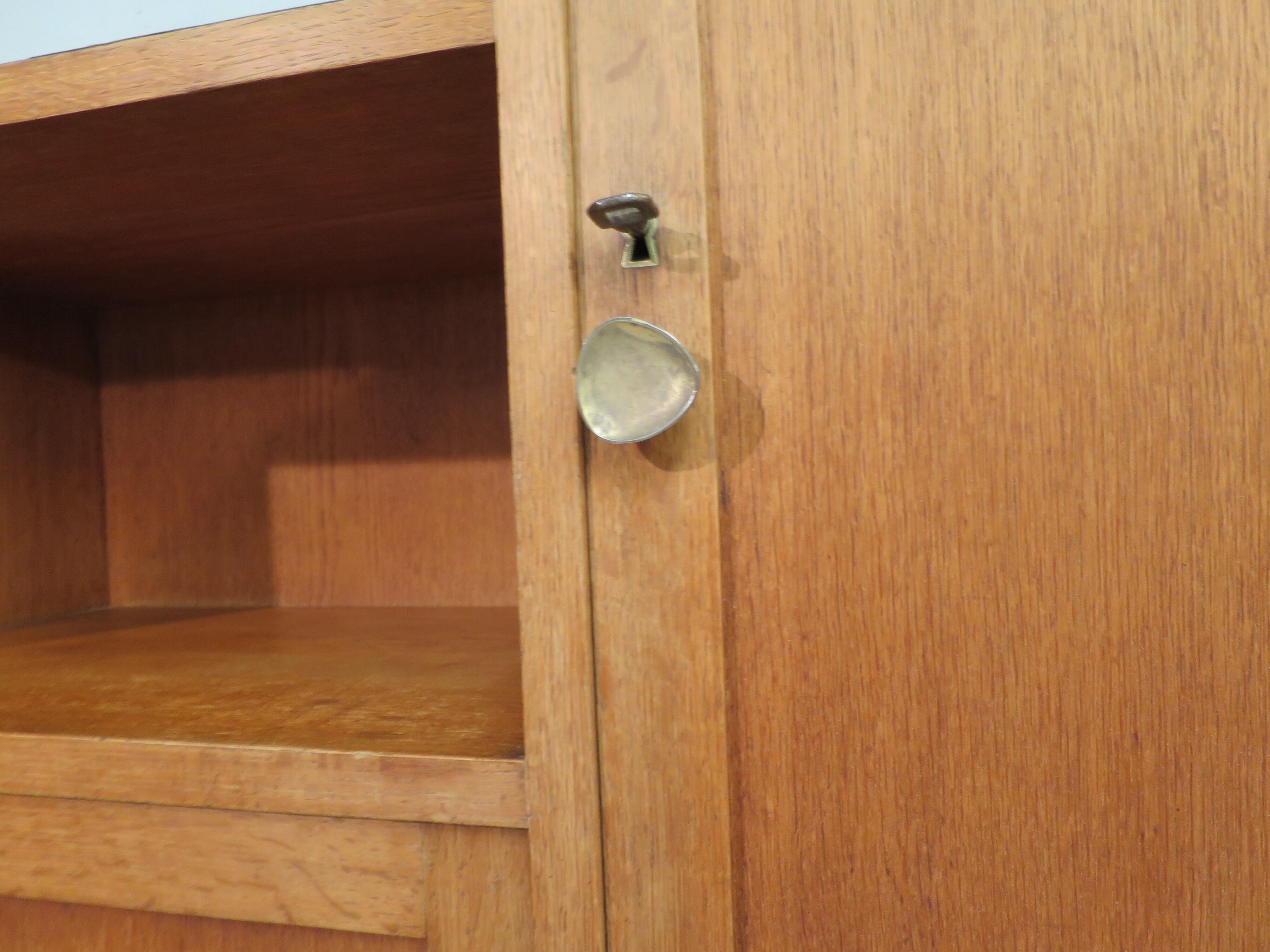 Oak furniture year 60