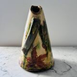 Pitcher signed by Puigdemont