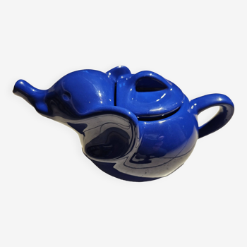 Lipton blue-purple teapot