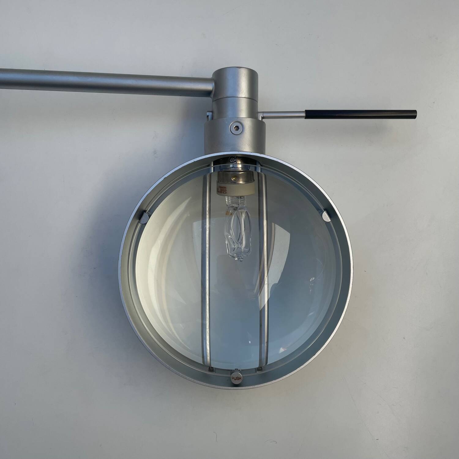 Wall lamp with arm Sento Occhio