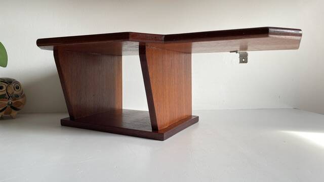 Scandinavian Wall Nightstand
