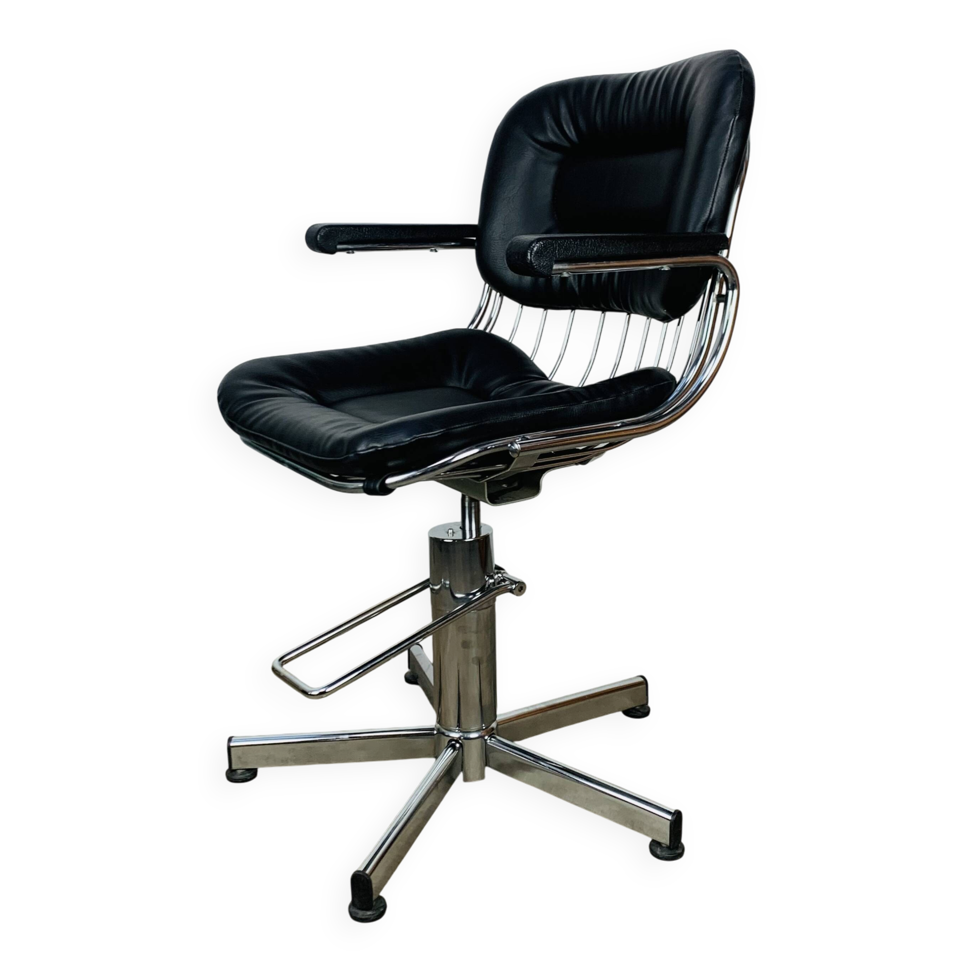 Adjustable and swivel office chair by Gastone Rinaldi