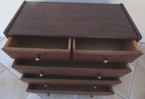 Commode ancienne années 50 à 5 tiroirs galbés montage à l’ancienne vintage et boutons laitons