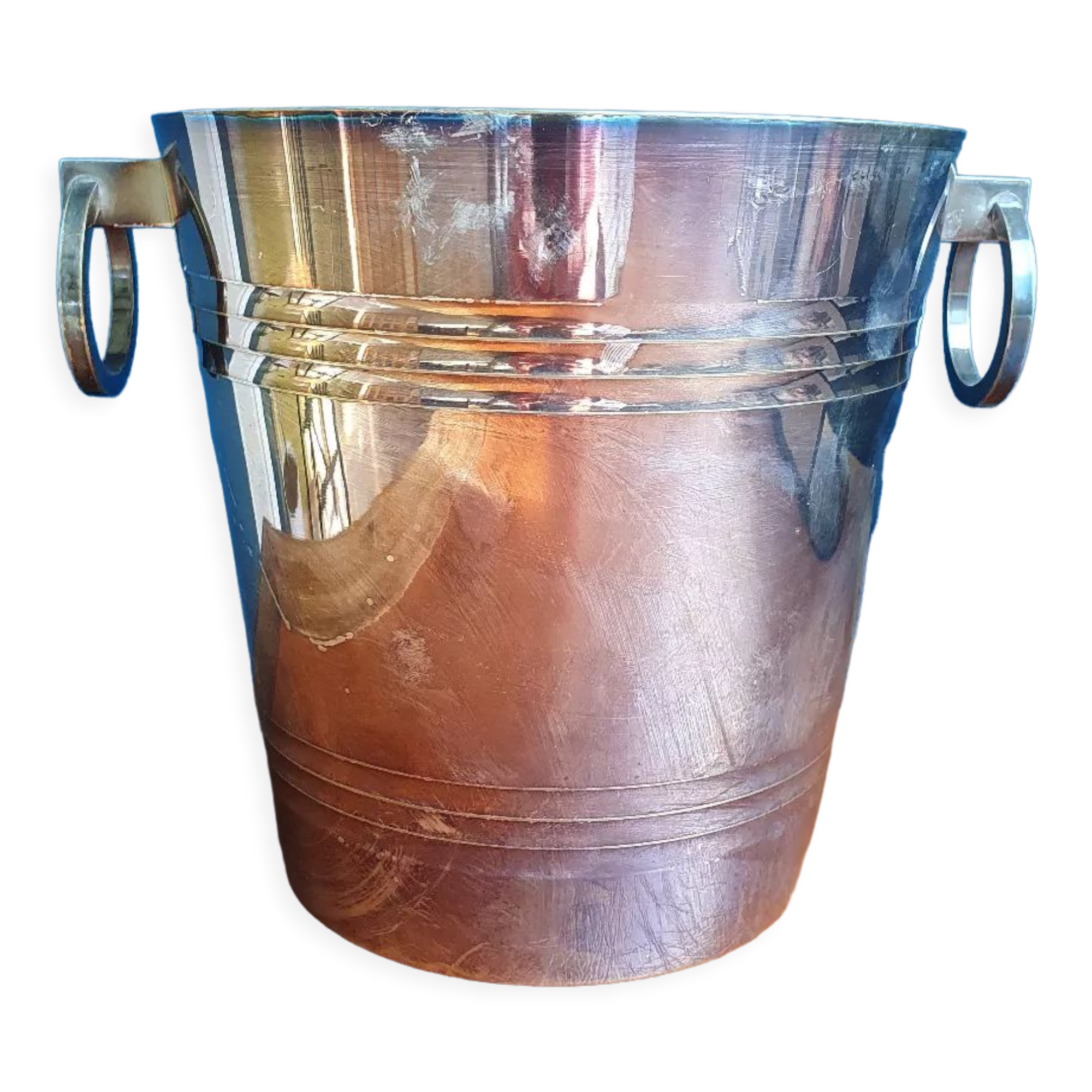 Champagne silver metal ear bucket stamped st médard 25
