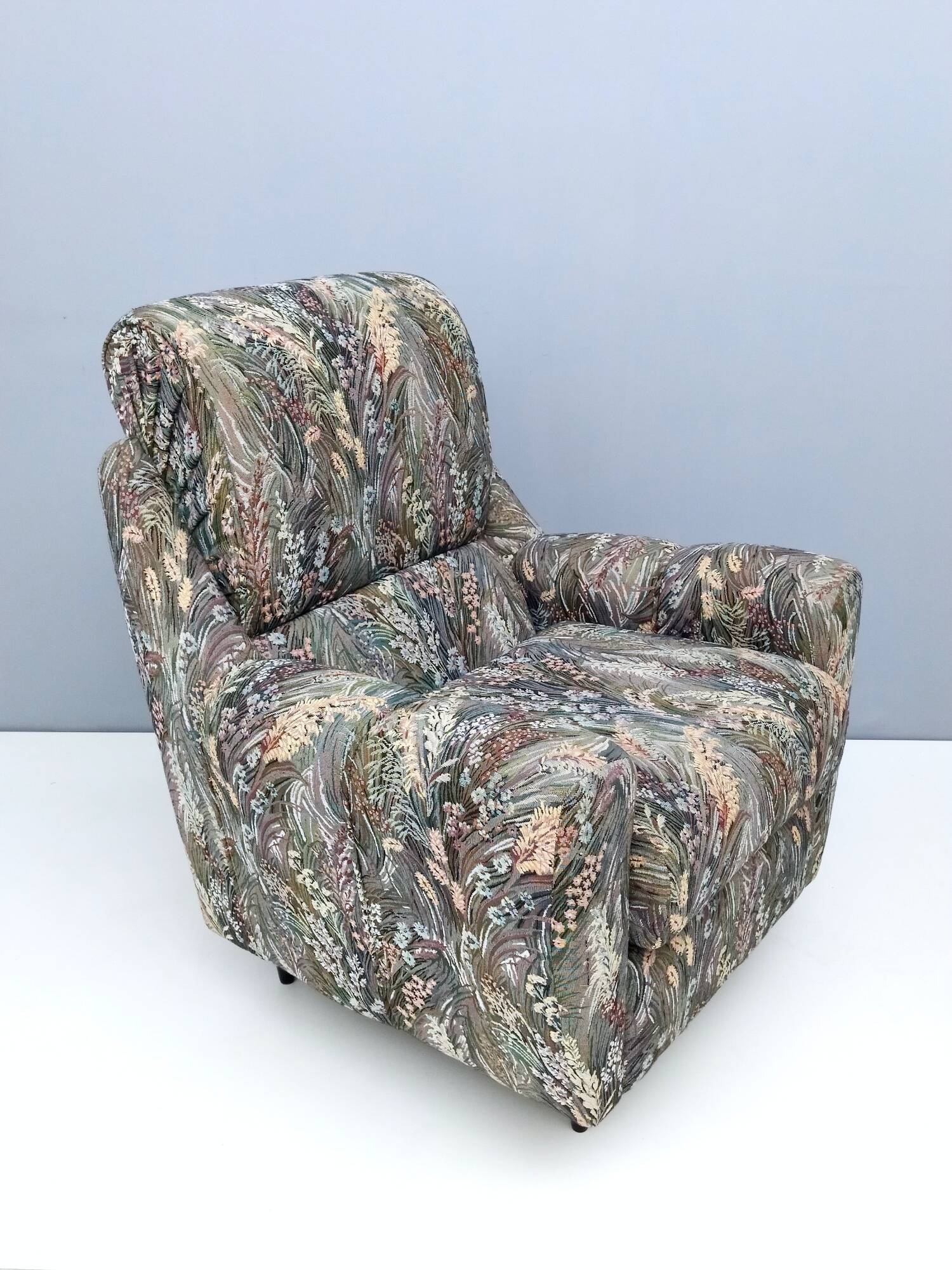 Pair of High-Quality Patterned Fabric Armchairs, Italy
