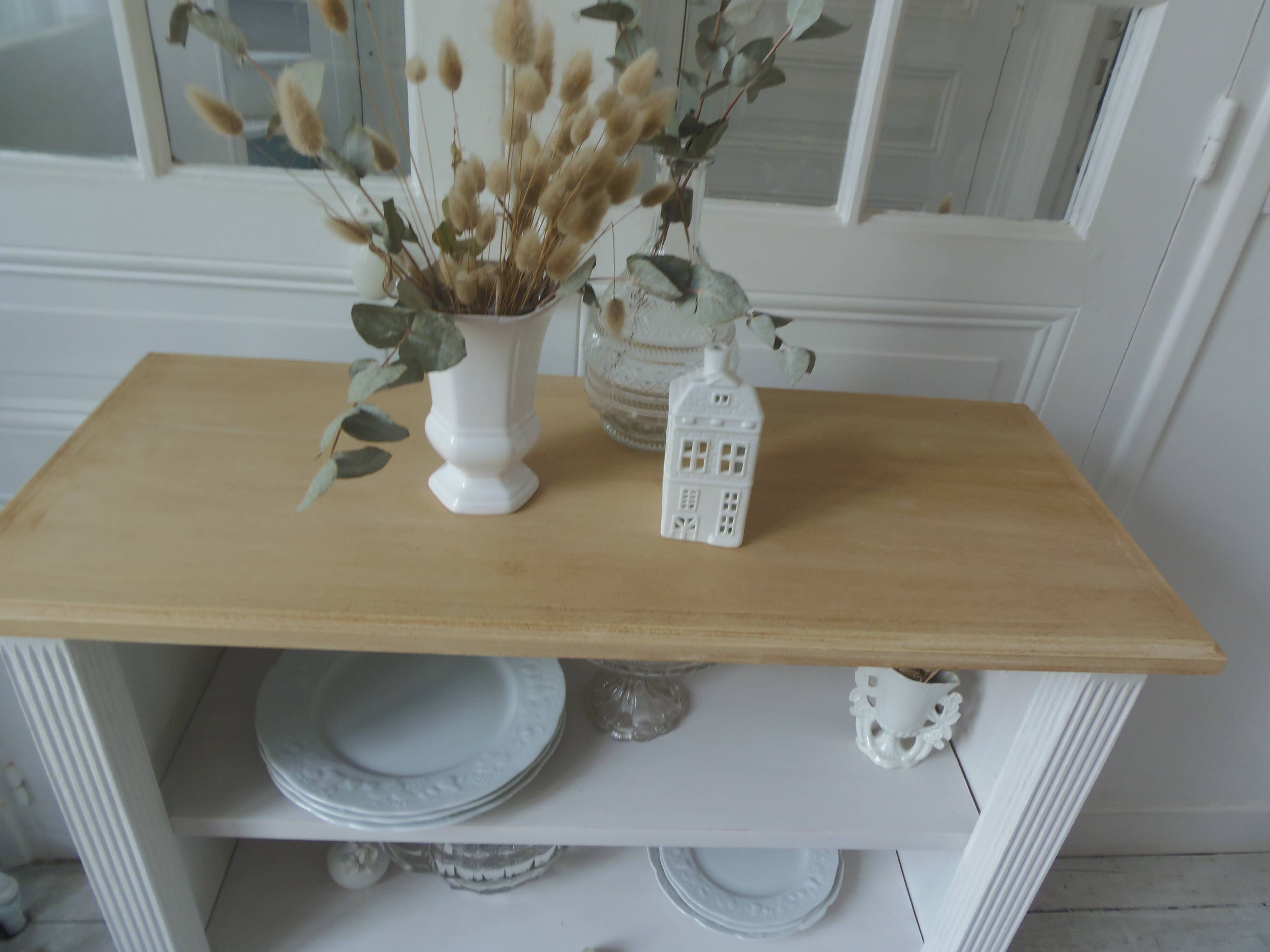 Re-enchanted bookcase in pearl gray, light oak waxed top.