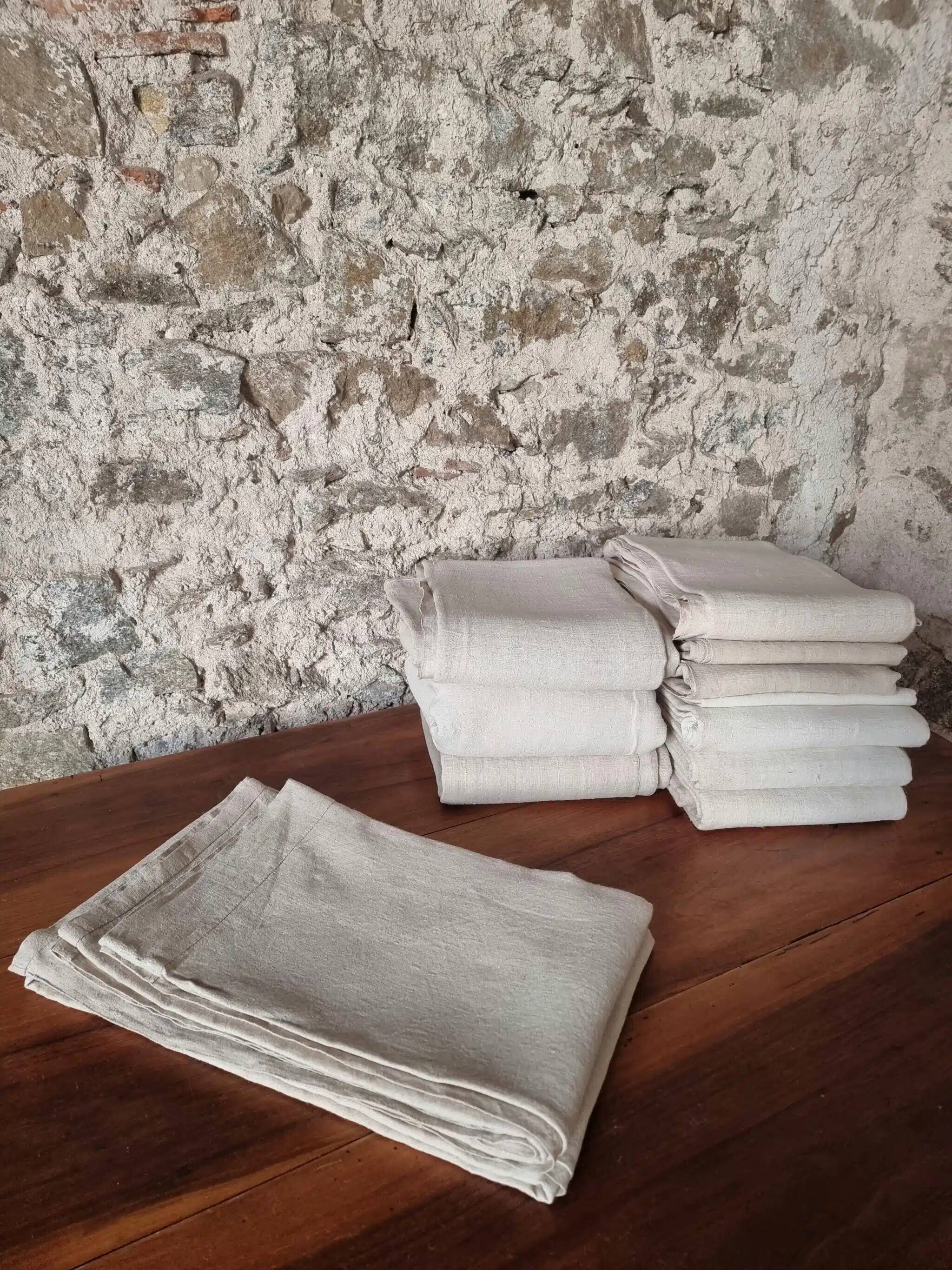 Antique French hand-woven sheet – Natural linen, early 20th century, 210 × 280 cm, 2 kg