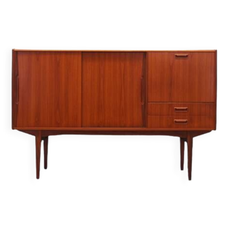 Buffet haut en teck, design danois, années 1960, production : Danemark