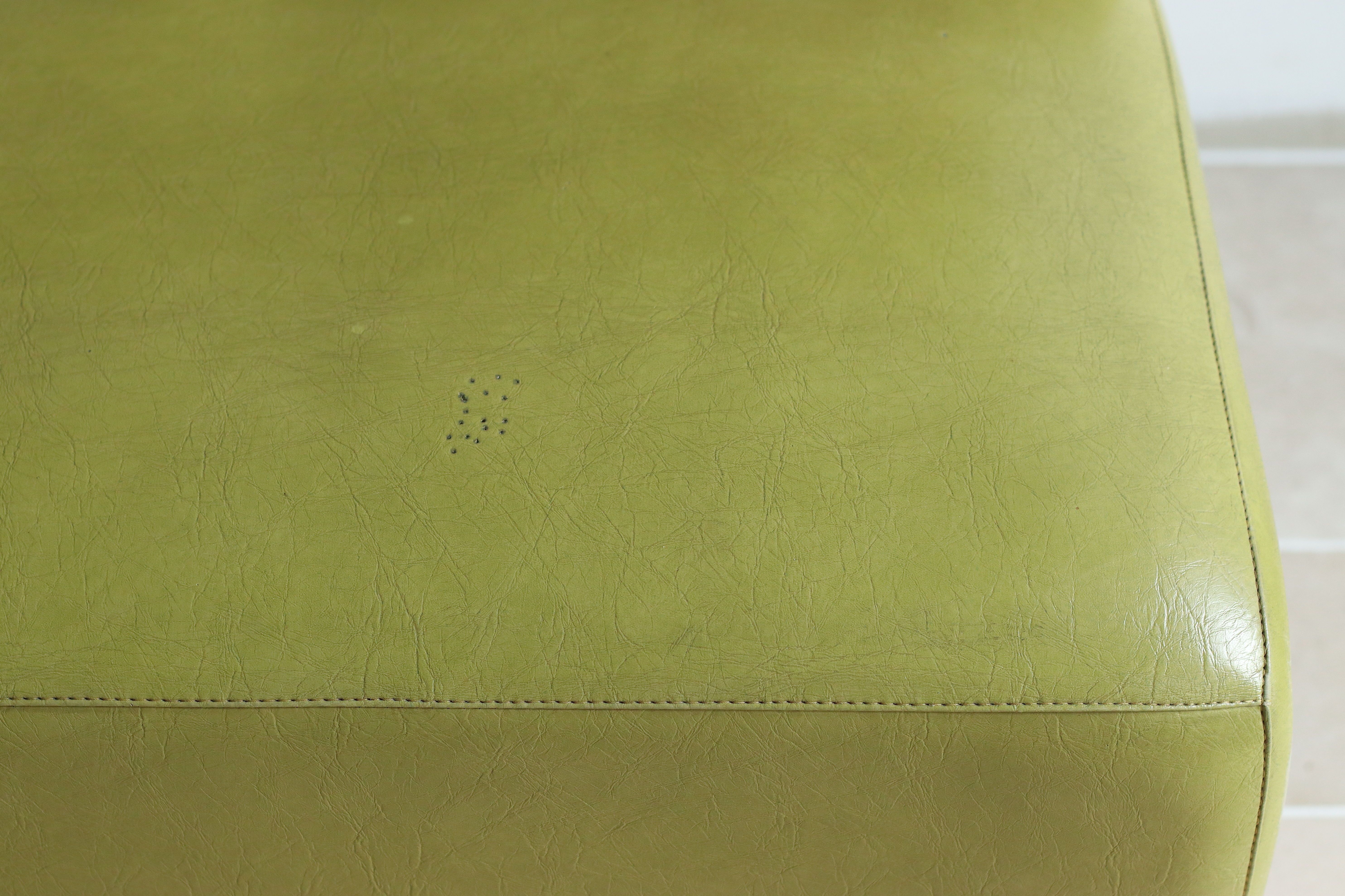 Bench padded bistro in khaki green leatherette 50/60