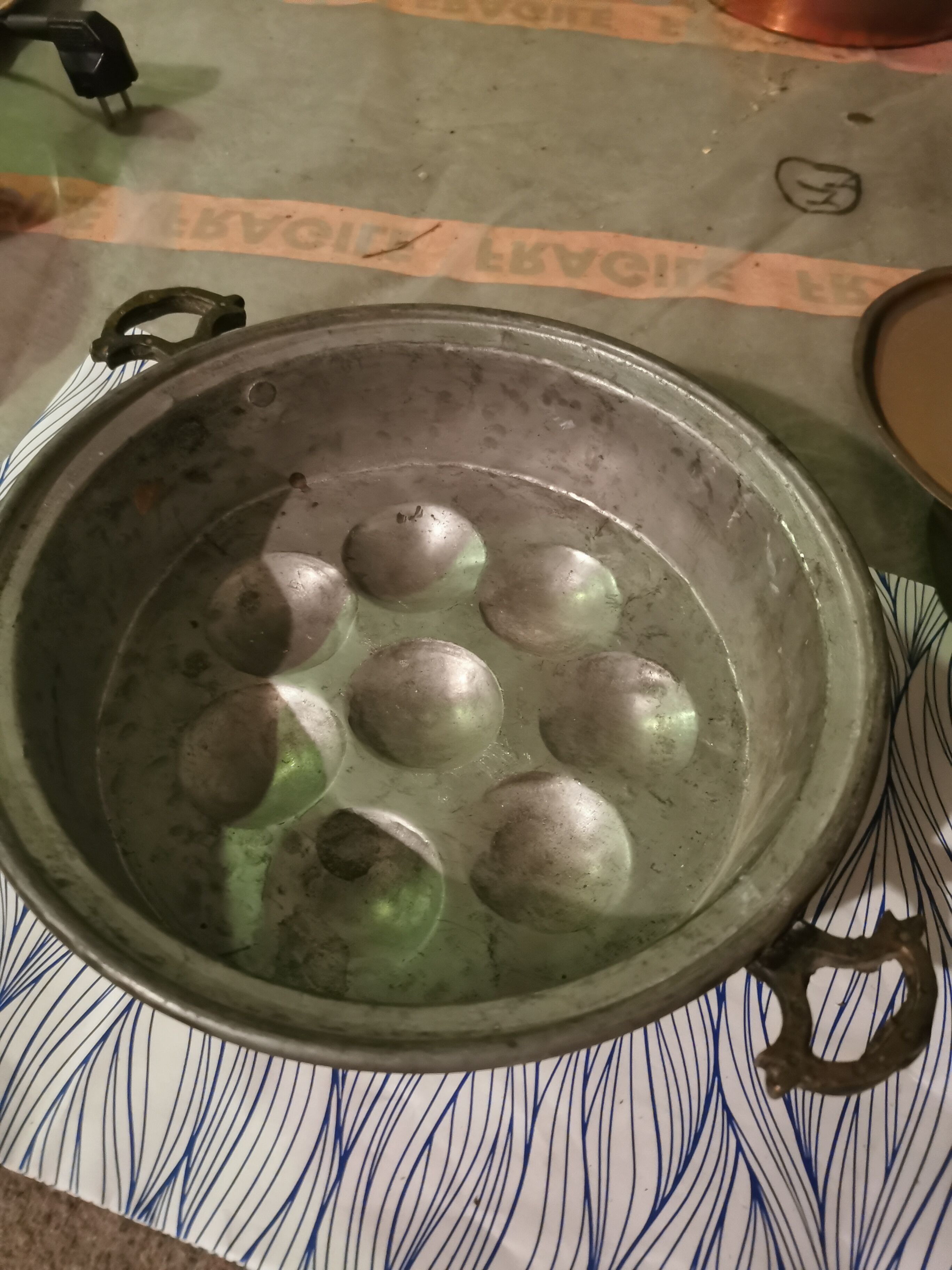 Copper egg dish