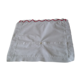 Taie child red border