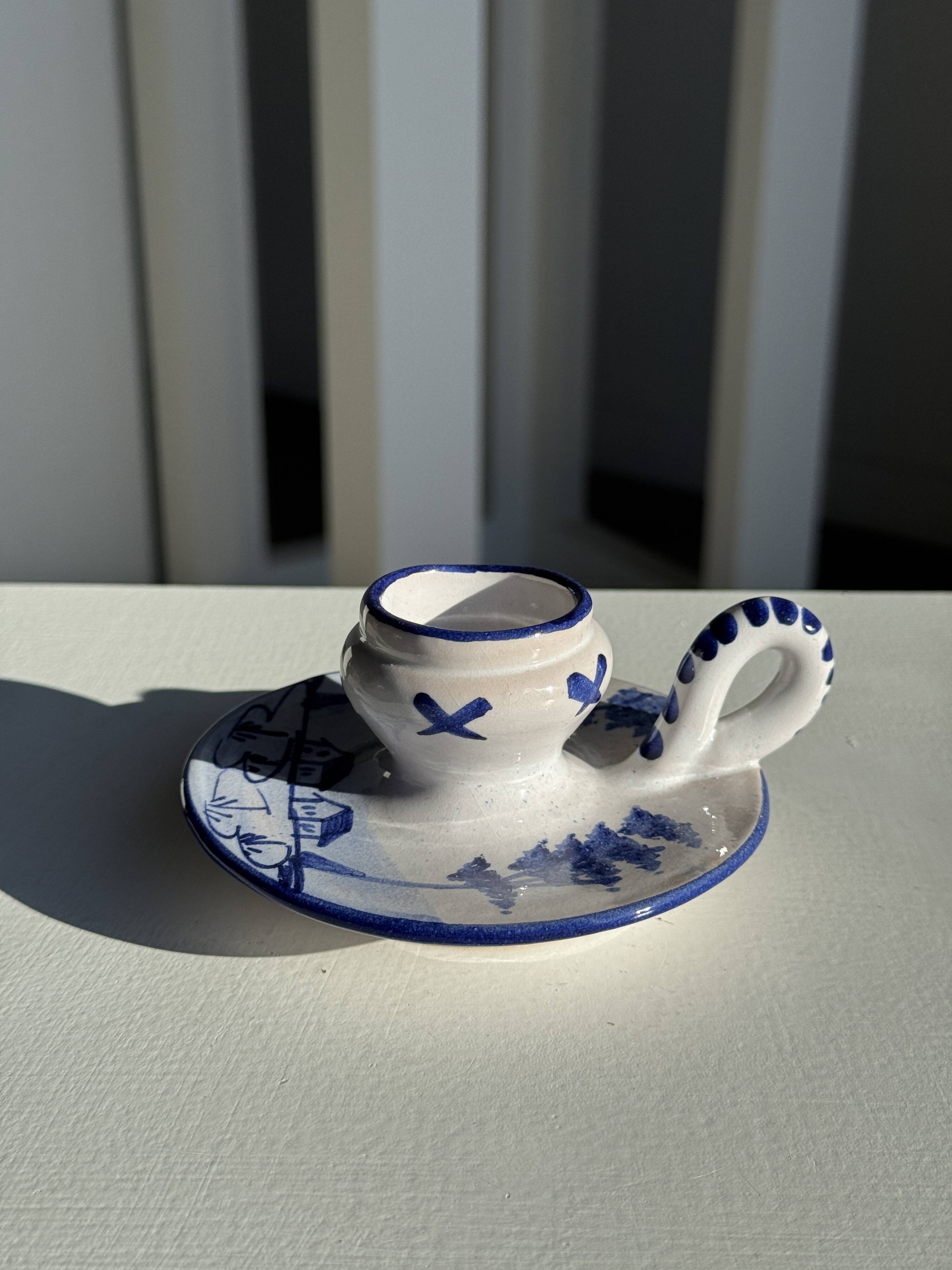 Dutch white and blue candlestick with windmill pattern H5 D10