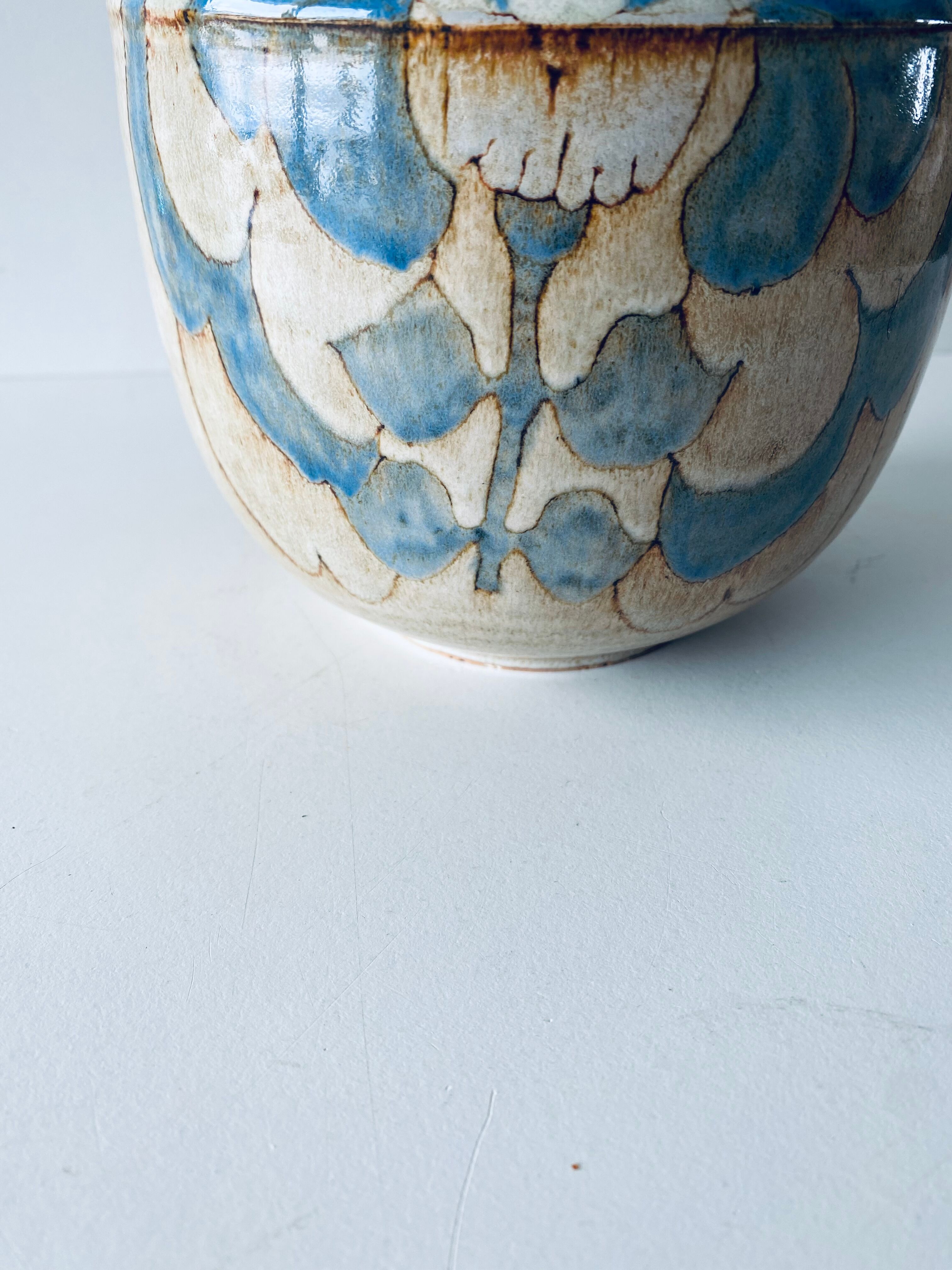 Ceramic vase signed Alain Fievet