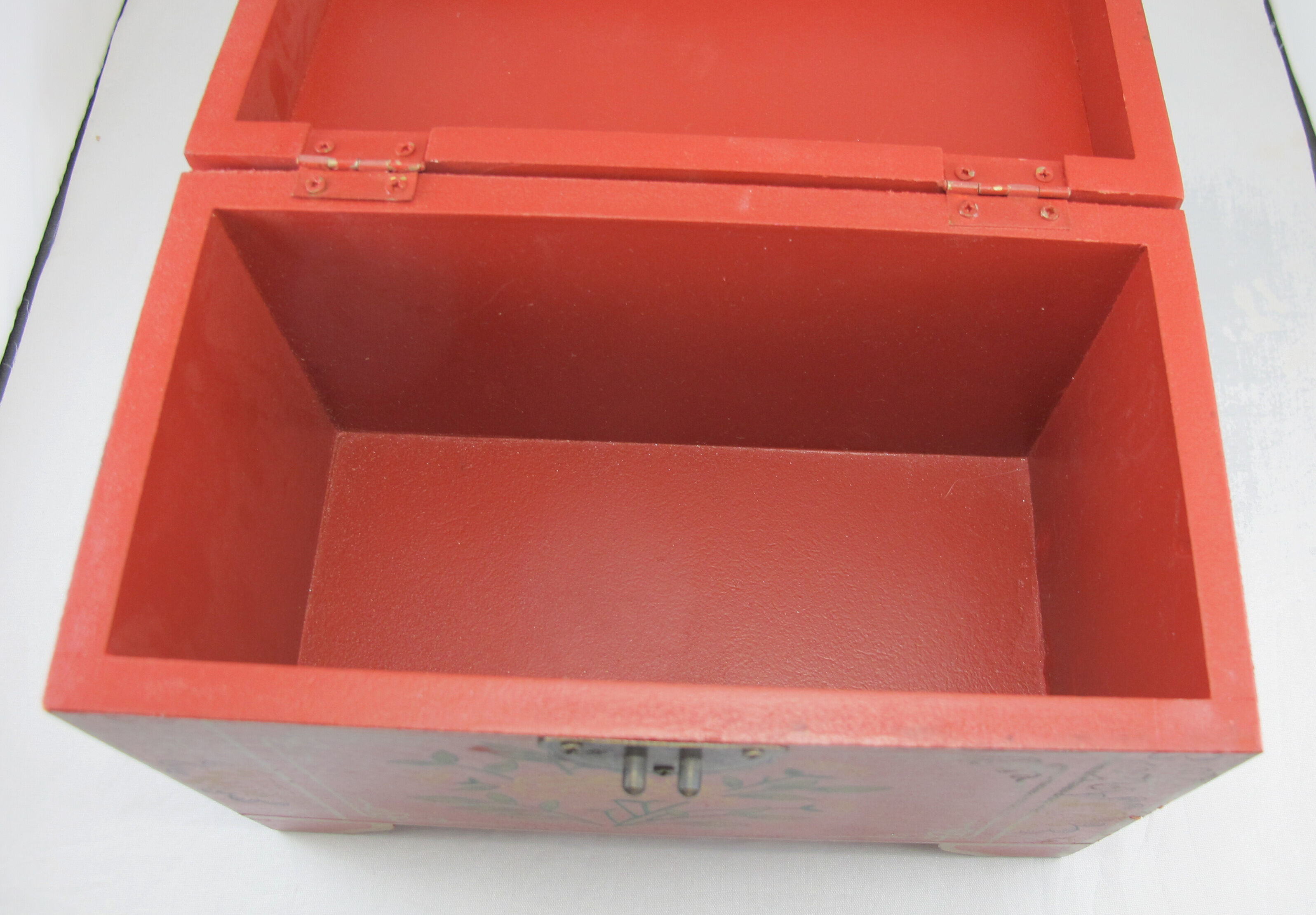 Chinese Chinese Red Lacquer Jewelry Box China