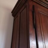 Armoire très ancienne noyer