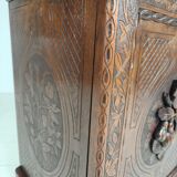 Horrix buffet cabinet with mirror – Black Forest style, by Horrix