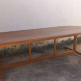 Farm table